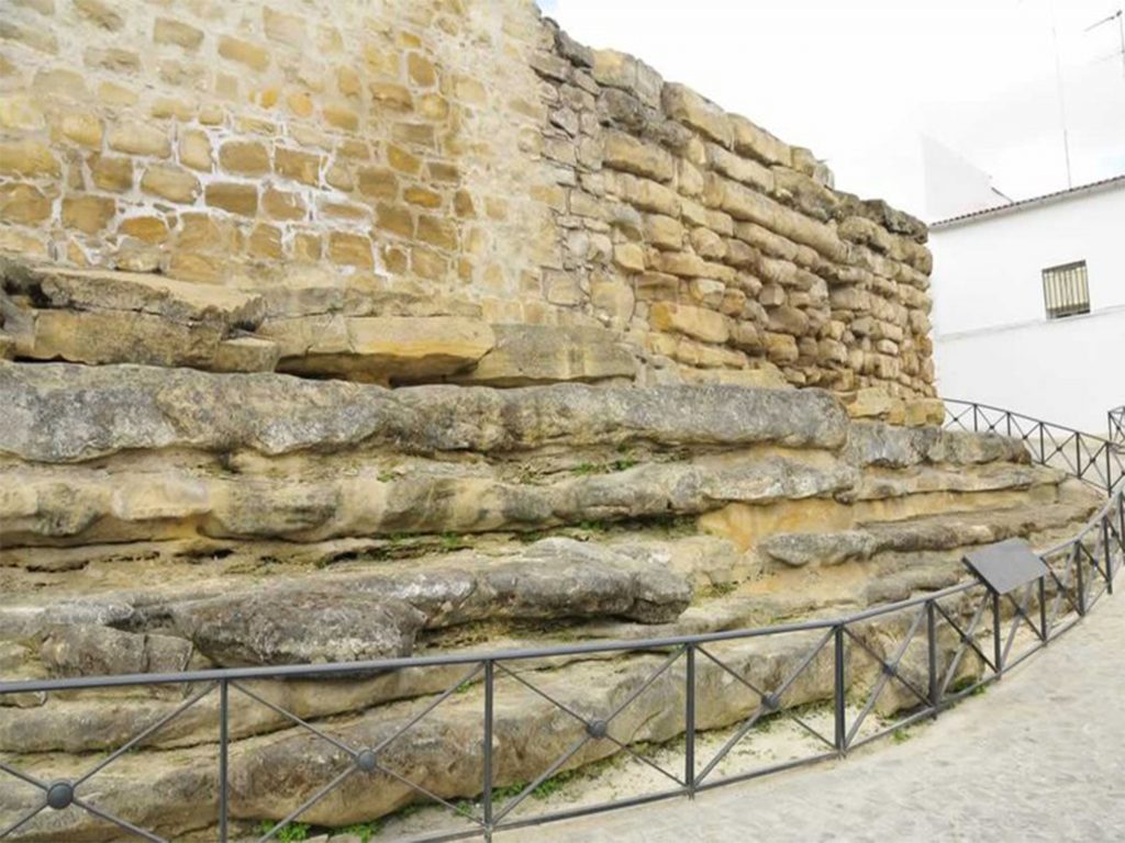 Muralla Ibros